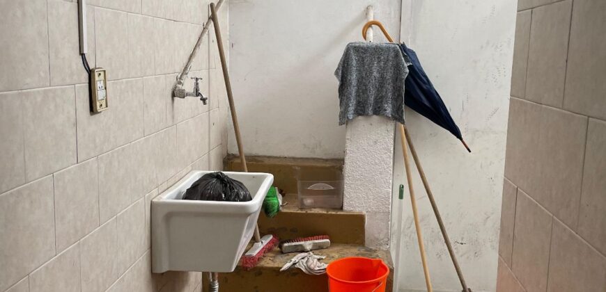 33 Orientales al 2000